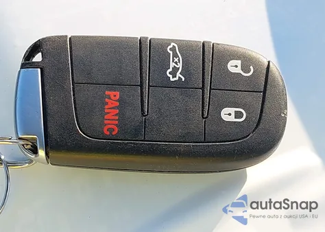 2020 Dodge Challenger Sxt z USA, uszkodzony, nr VIN 2C3CDZAG0LH202004